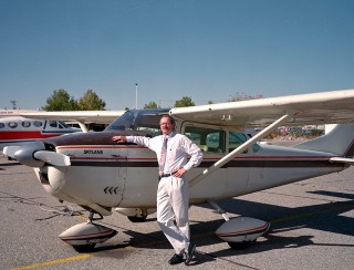 Lee with his plane